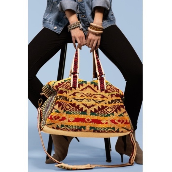 Karma-Bohemian West Print Travel Bag - Picture 2 of 13
